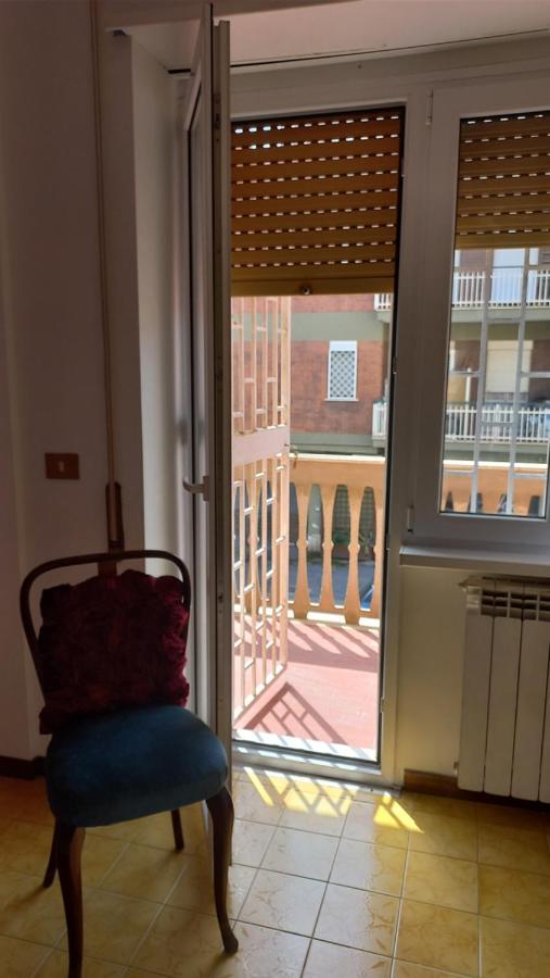 Appartamento Incantevole Al Centro Di Торваяника Экстерьер фото