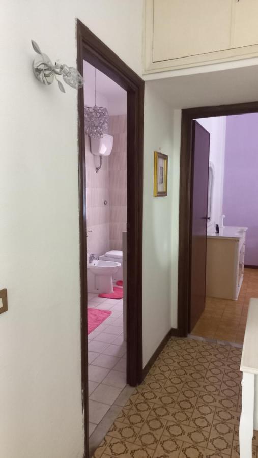 Appartamento Incantevole Al Centro Di Торваяника Экстерьер фото
